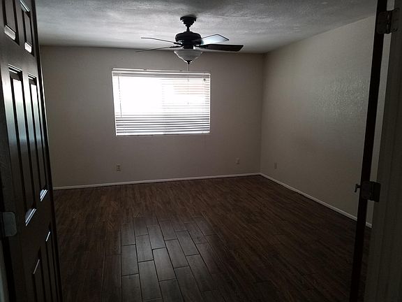 Large bedrooms, large living rooms