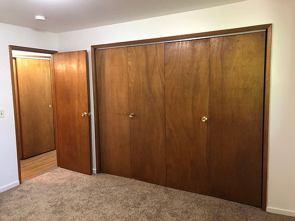 5th image of 9400 Ravenna Ave NE APT 10