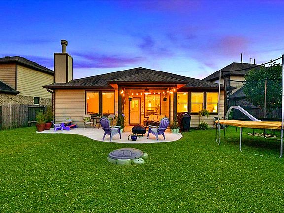 5th image of 3639 Daintree Park Dr