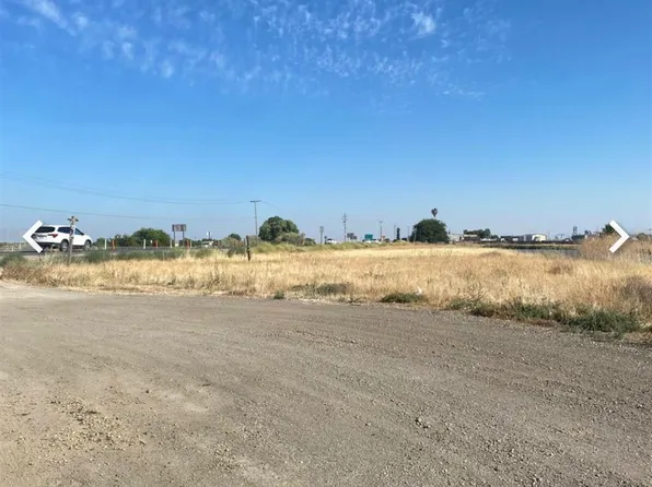 2206 N St, Firebaugh, CA 93622