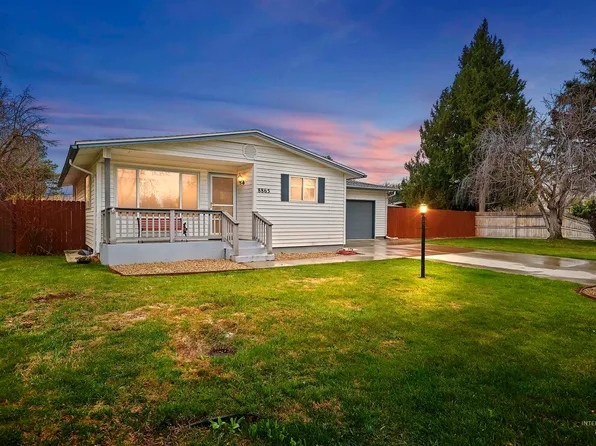 8865 W Pembrook Dr, Boise, ID 83704
