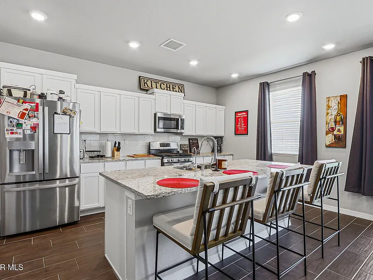 13852 Paseo De La Luna Ave — Photo 17