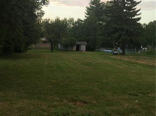 206 3rd St, Canastota, NY 13032