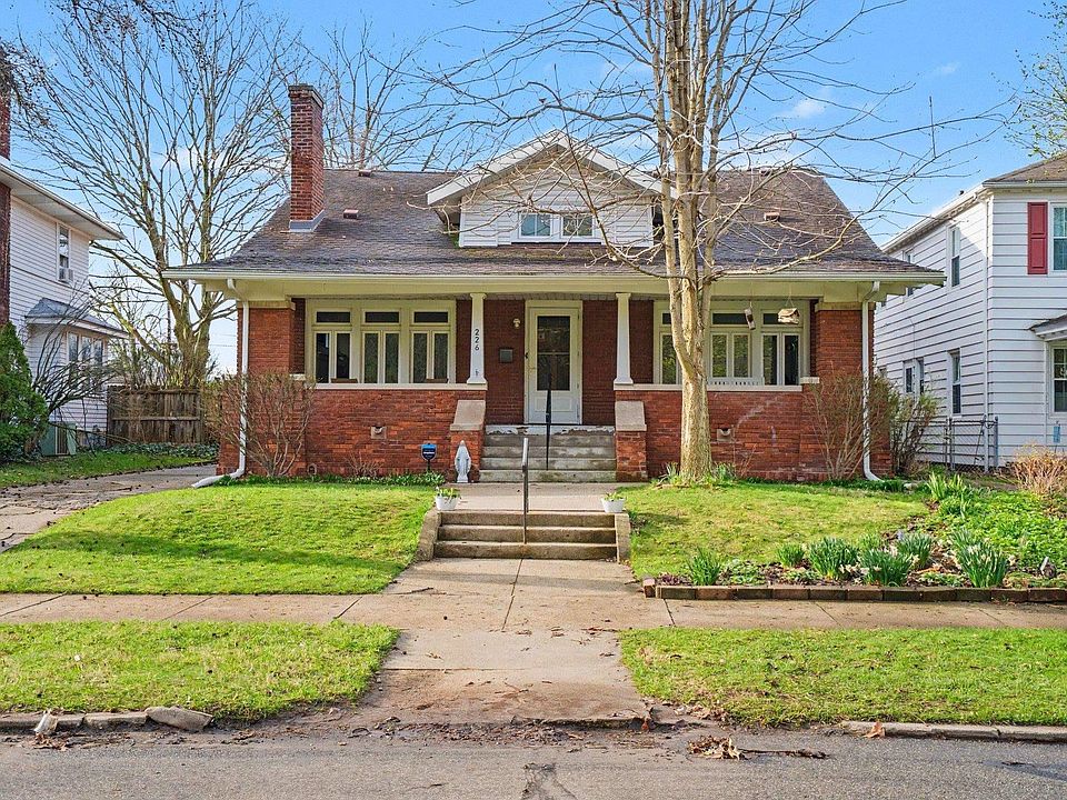 1st image of 226 Parkovash Ave