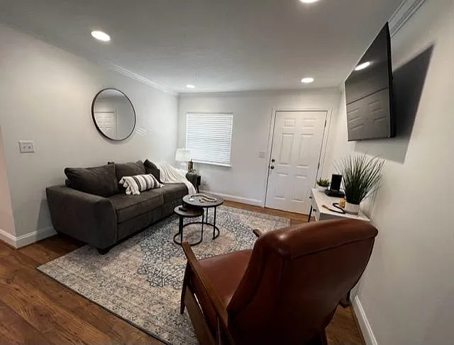 625 Penny Ln #625 — Photo 13