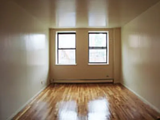 Rented by DSA Realty | media 7