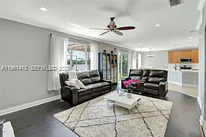 4450 Banyan Trails Dr — Photo 13