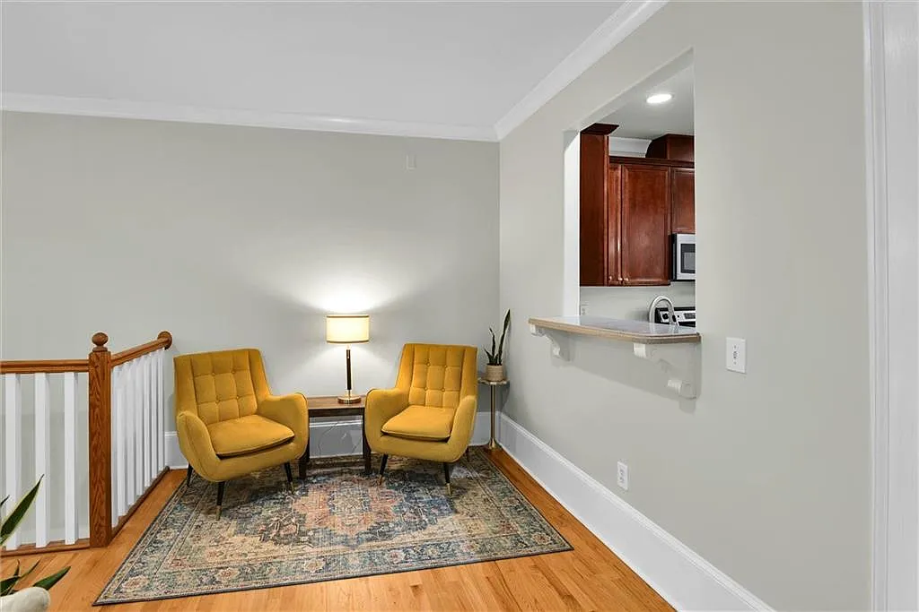 4 bed, 3.5 bath, 2893 sqft, $3,250 — Photo 4