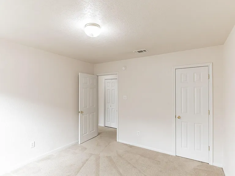 319 Cedar Ridge Dr #A — Photo 17