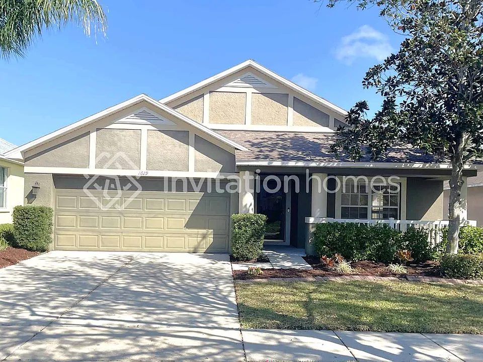 1619 Bonita Bluff Ct