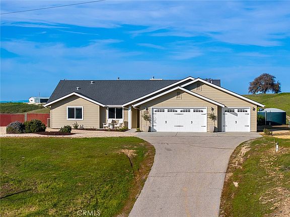 2nd image of 5995 Black Tail Place Paso
