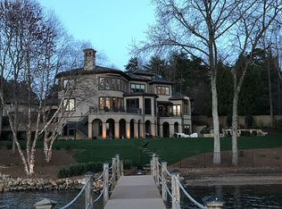 17236 Green Dolphin Ln, Cornelius, NC 28031