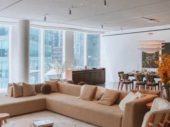 100 East 53rd Street image 4 of 24