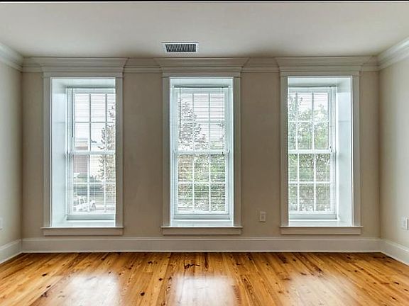 5th image of 732 S Shelmore Blvd APT 203
