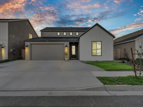 1327 S Palm Street, Visalia, CA 93292