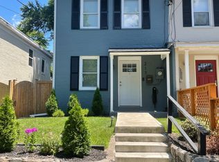 217 56th St NE, Washington, DC 20019