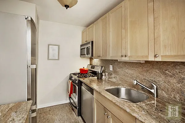 Sold by Halstead Real Estate | media 2