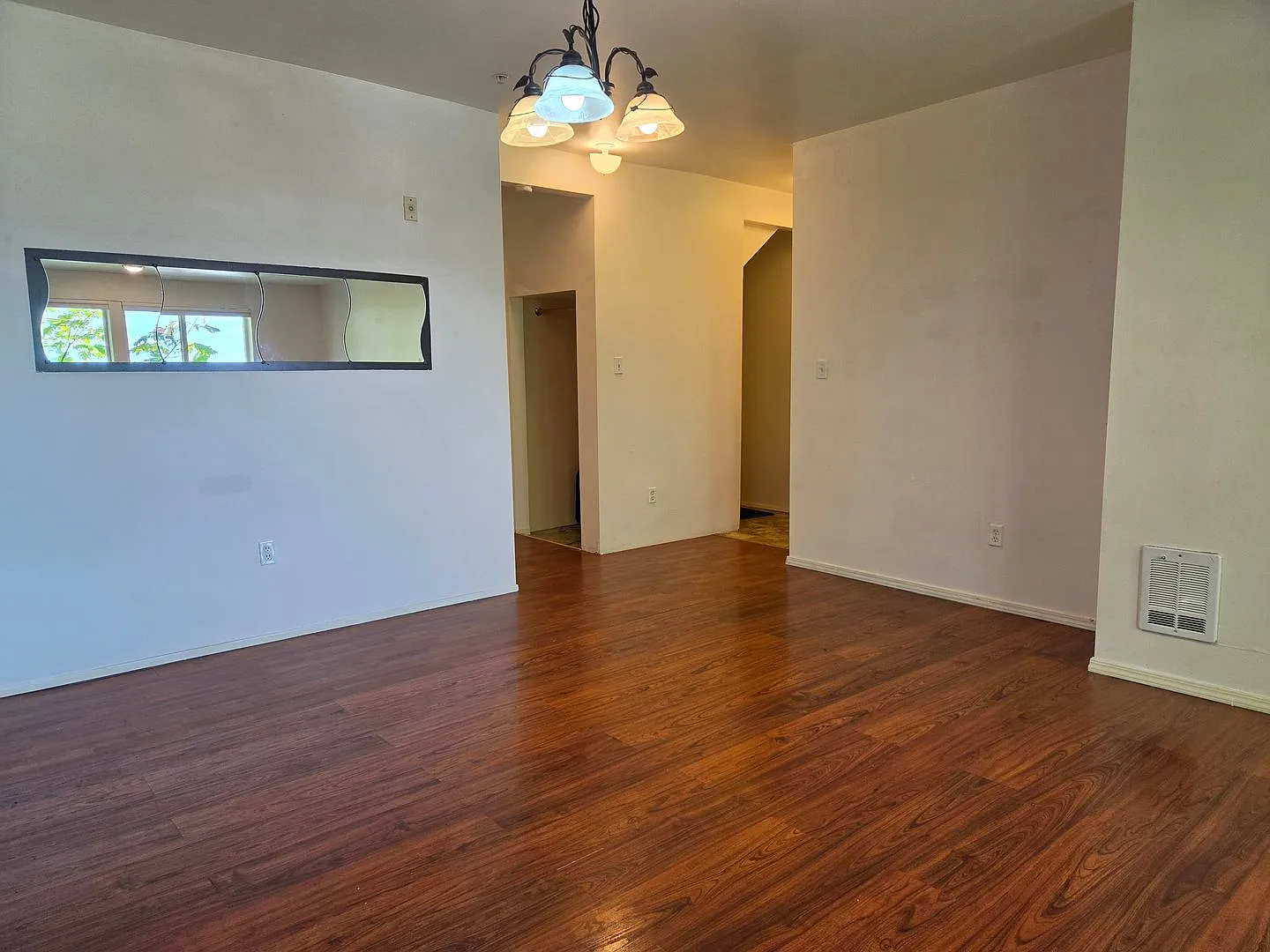 715 High Street — Photo 3