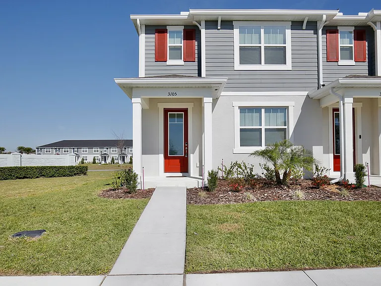 3105 Douglas Fir Dr — Photo 2