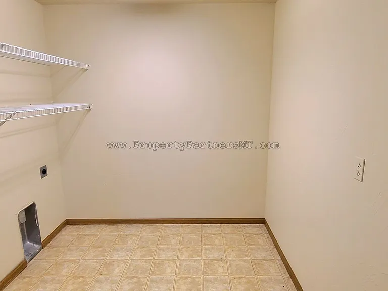 101 N Shore Dr #8 — Photo 12