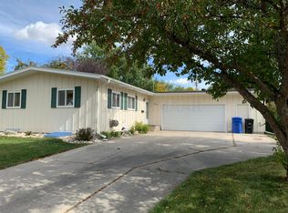 3001 8th St N, Fargo, ND 58102