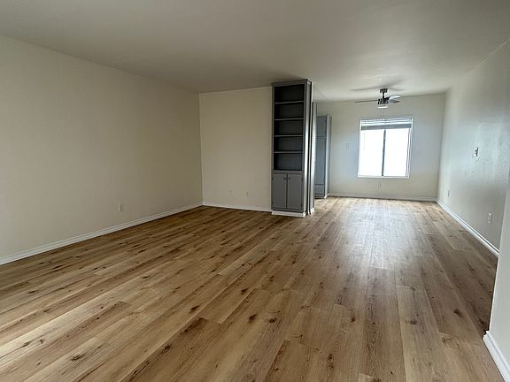 5th image of 3128 Collier Ave APT 9