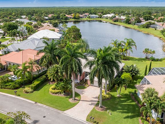 5th image of 5093 SE Lost Lake Way