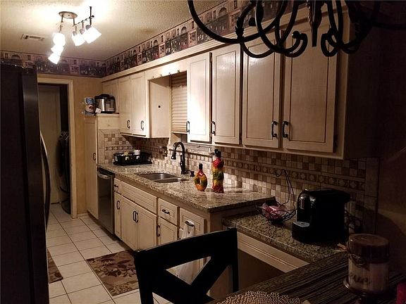 5th image of 5033 NW 20th St