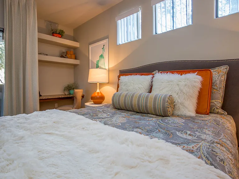 2b2 (Phase I) 1182 SQFT 2 Bed 2 Bath
