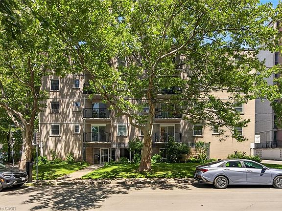 2nd image of 40 Robinson St #209