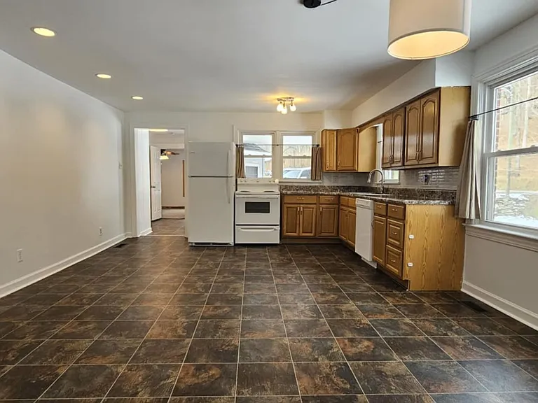 4479 Stenberg Rd — Photo 6