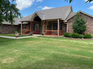 2221 NE 4th St, Newcastle, OK 73065