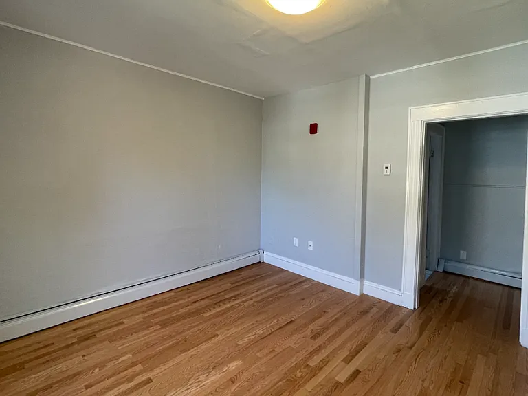 230 Lafayette St #10 — Photo 5