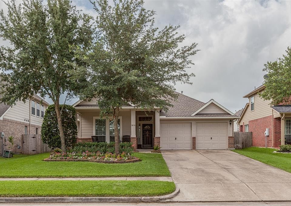 1st image of 8014 Cross Trail Dr