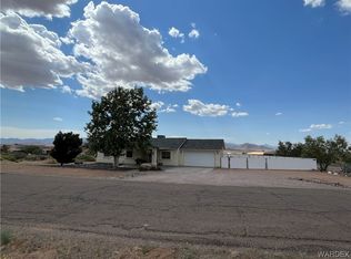 9323 N River Run Dr, Kingman, AZ 86401
