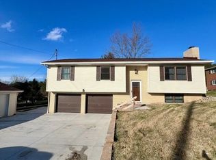 445 Sandhill Rd, Marietta, OH 45750