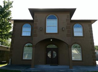 918 Beacon St, Houston, TX 77015