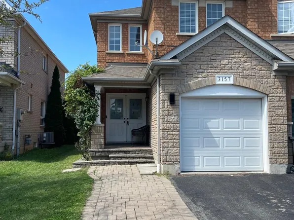 3157 Bentley Dr, Mississauga, ON L5M 6V8