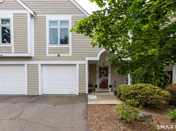 3 Centerbrook Court, Avon, CT 06001