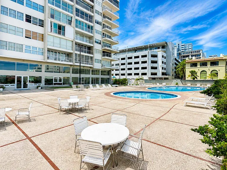 904 Torre Del Mar Condominium Point #1908 — Photo 18