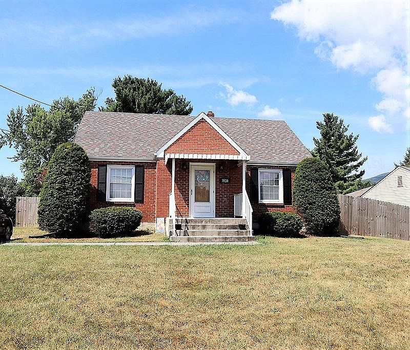 1st image of 3520 McDaniel Dr