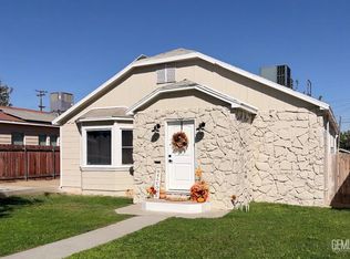 202 E San Emidio St, Taft, CA 93268
