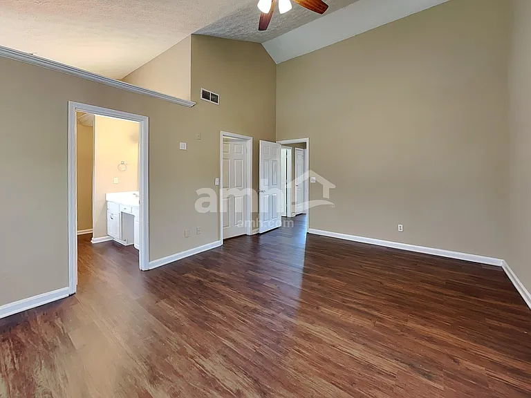 1545 Maple Pointe Ct — Photo 9