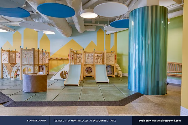 Rented by The Blueground | media 348