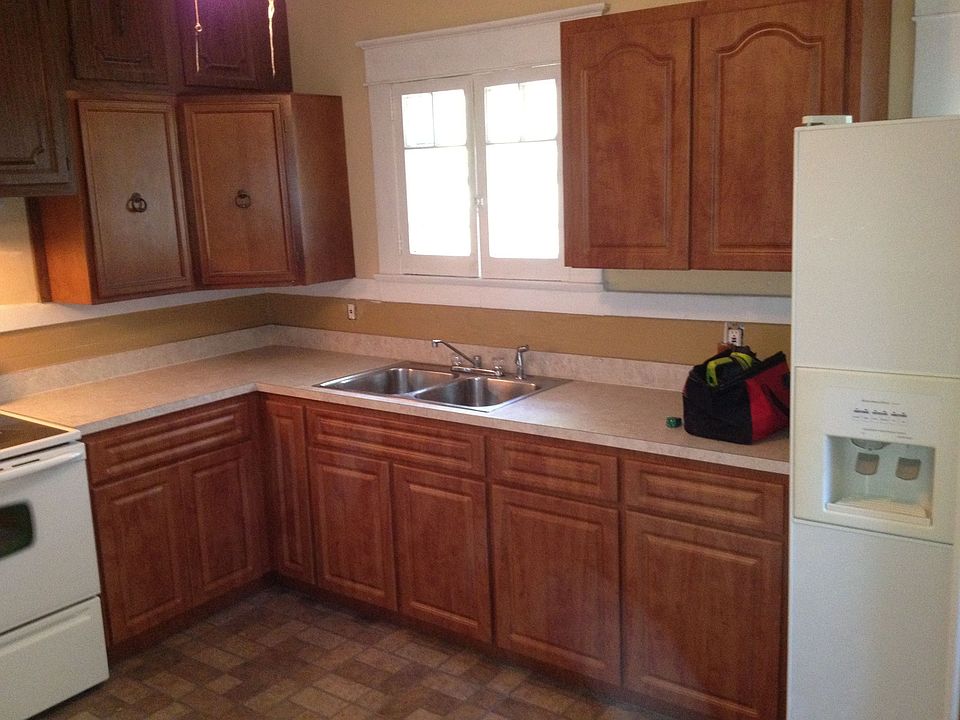 new cabinets and appliances