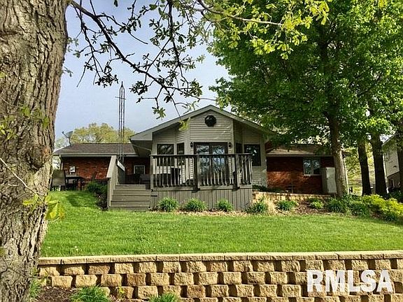 2nd image of 423 Hemlock Dr