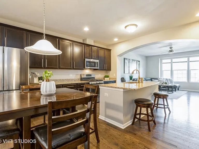 340 Sype Dr — Photo 8
