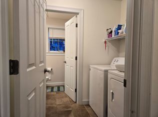 45 Olander Dr, Northampton, MA 01060