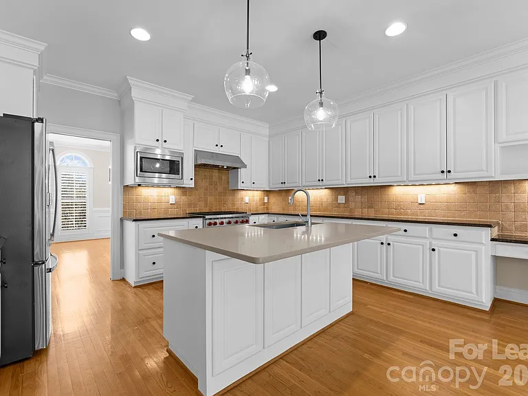 2134 Glade Hill Rd — Photo 8