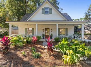 208 Pecan Ave, Fairhope, AL 36532